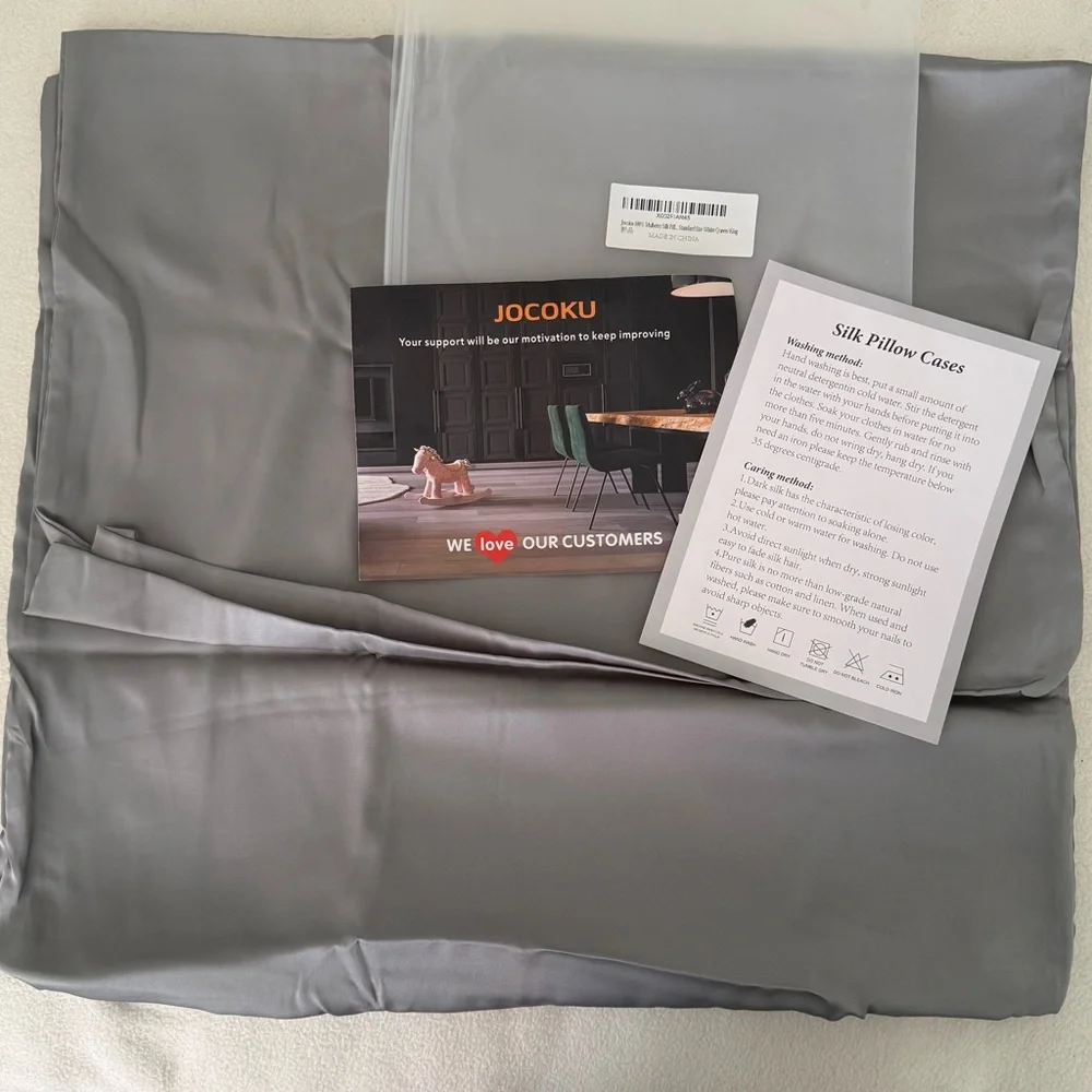 Luxurious silk Gray/silver Pillowcase Set size queen - Picture 6 of 12